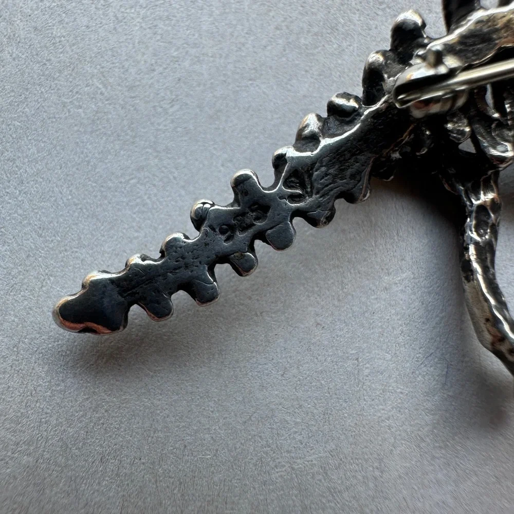 Vintage 925 Sterling Silver Dinosaur Skeleton Brooch Pin‎ Lizard Fossil Bone